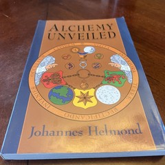 Alchemy Unveiled – Paperback, by Helmond Johannes – Good