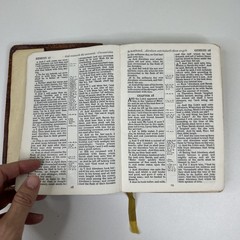 Holy Bible Cambridge 16 mo. Maps Old New Testaments Vintage 1940s Red Letter