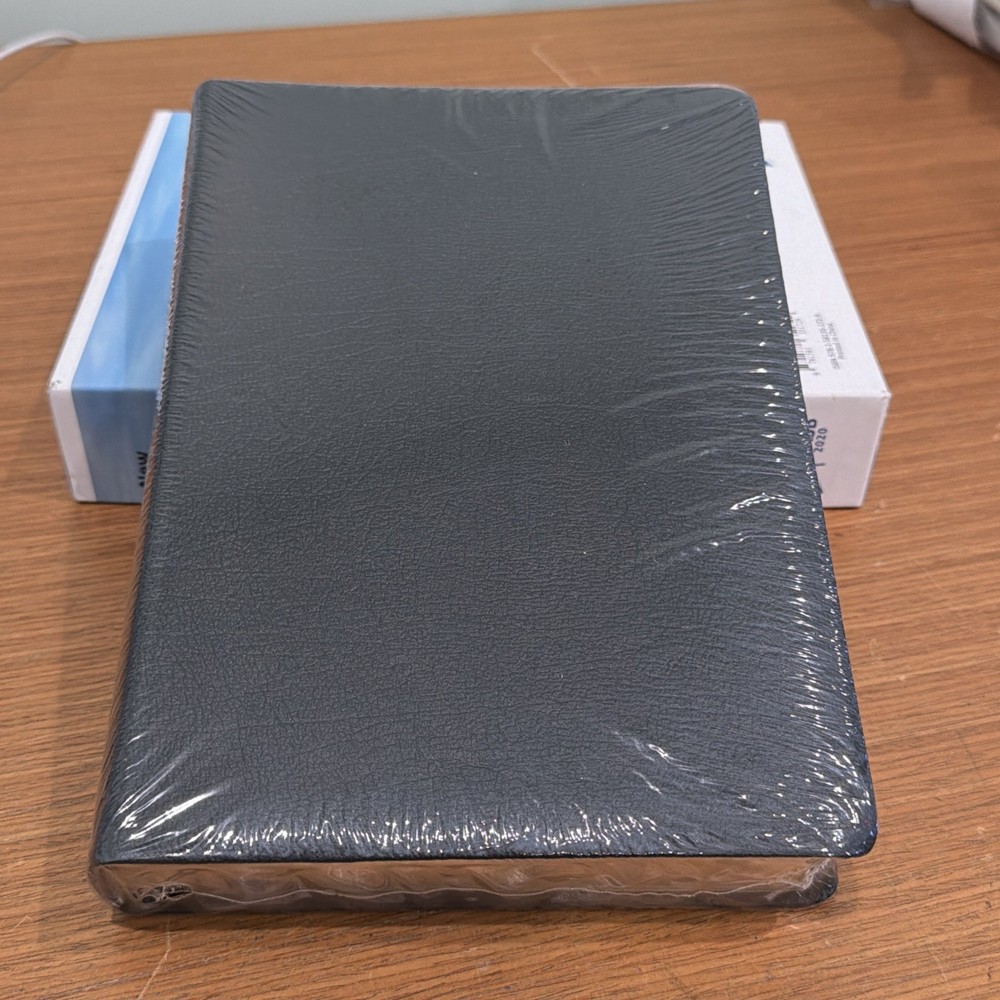 NASB 2020 Giant Print Bible, Black, Genuine Leather (2020, Leather-bound) NEW