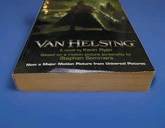 Van Helsing — Kevin Ryan (2004 MM Paperback• 1st Edition • Supernatural Action)