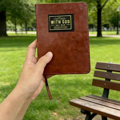One Minute with God for Men, 365 Days of Daily Prayer Brown Book, Daily Devotion