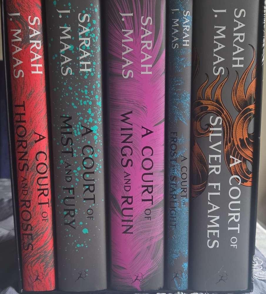 Sarah J. Maas A Court of Thorns and Roses Series Hardcover Box Set 5 Vol 2021