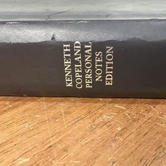 The New Testament KJV BIBLE Kenneth Copeland Personal Notes Edition Faux Leather