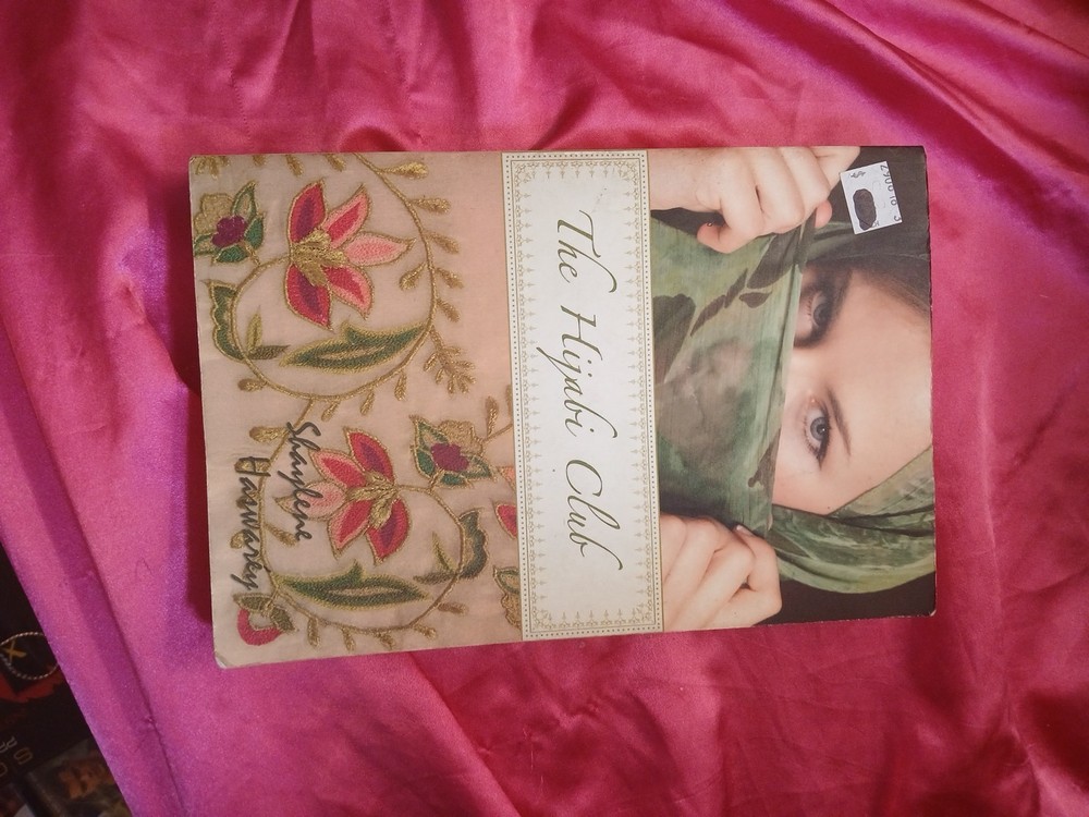 THE HIJABI CLUB By Shaylene Haswarey **BRAND NEW**