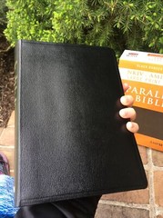 NKJV & Classic Amplified 1987 AMPC Parallel Bible – Black Bonded Leather