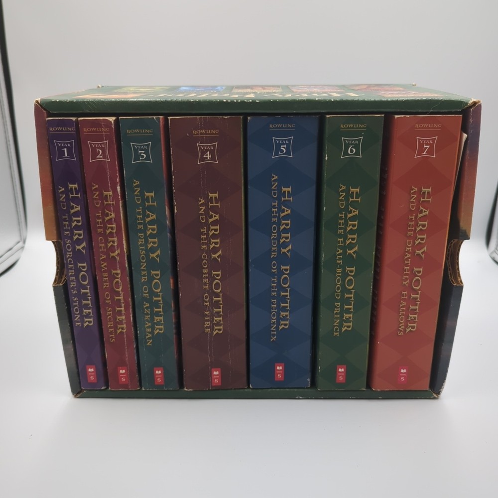 Harry Potter Paperback Boxset #1-7 by J. K. Rowling (2009)