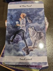 Lunar Tarot: Manifest your dreams 78 Cards 64 Page Book