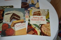 11 Vintage 1930’s 40’s 50s + pamphlet COOKBOOKS advertising Cakes bake ++ EUC