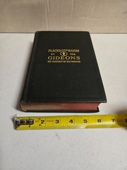 Vintage Gideons Holy Bible National Bible Press King James Version KJV Red Edges