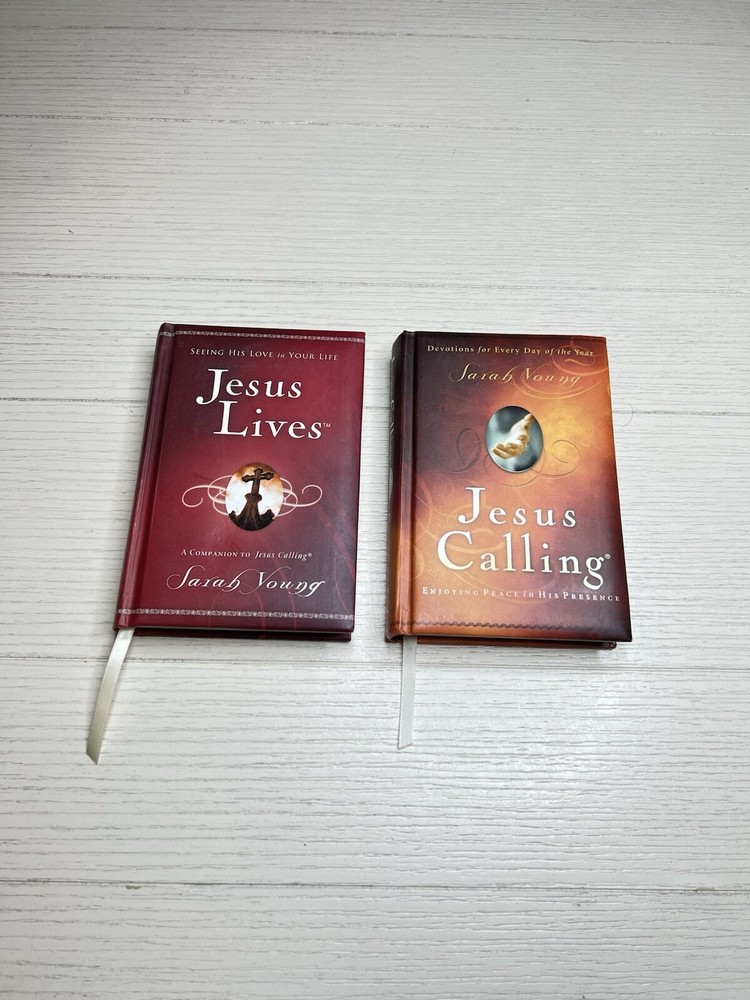 2004 Jesus Calling & 2009 Jesus Lives Set Of 2 Devotional Books By Sarah Young