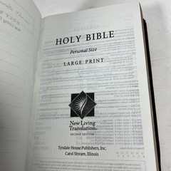 Holy Bible New Living Translation Tyndale Red Letter Personal Size LARGE PRINT
