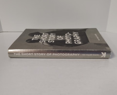 The Short Story of Photography: A Pocket Guide by Ian Haydn Smith Hardcover