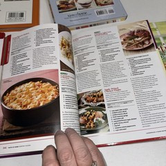 Taste of Home Cookbooks For Busy Moms Lot Of 5 – Tons of Recipes – Hardcover