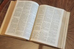 The Holy Bible LARGE Family Peace of Mind Edition 1960