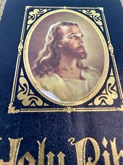 Holy Bible King James Version Red Letter Nelson Regency Family Black 1978