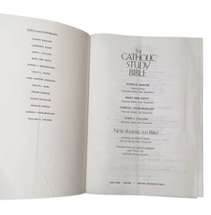 The Catholic Study Bible New American Bible Oxford Softcover 1990 Vintage EUC