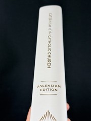 The Catechism of the Catholic Church: Ascension Edition Large Print NEW