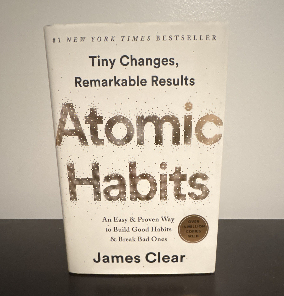 Atomic Habits by James Clear Hardcover w/ Dust Jacket, Avery Self-Help