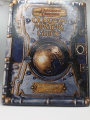 Dungeons and Dragons Core Rulebook Gift Set : Dungeons and Dragons Gift Set…