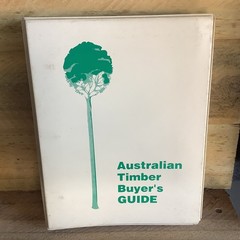 AUSTRALIAN TIMBER BUYER’S GUIDE SMALL INFORMATIVE FOLDER – THE WOODWORKER HOUSE
