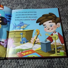 How to Catch a Dinosaur Adam Wallace 2018 Illustrated Kids Book Hardcover