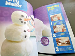 Highlights Hidden Pictures -Holiday Edition – 500+ Hidden Objects- Bonus Posters