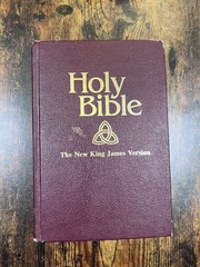 Holy Bible: New King James Version NKJV, Thomas Nelson, 1982 Hardcover