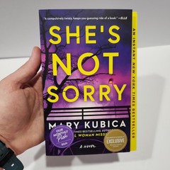 She’s Not Sorry Mary Kubica Sprayed Edges Special Edition PB Booktok Like New
