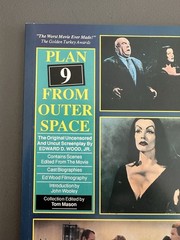 Plan 9 From Outer Space Original Uncensored and Uncut Screenplay (1990) NM 9.4