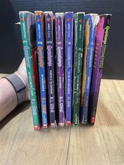 VTG 90s RL Stine Goosebumps Paperback Books Scholastic Apple Fiction Lot of 8