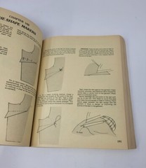 Sew It: This Book Makes It Simple 1980 Paperback Illustrated 512 pages Rare HTF