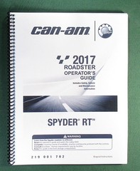 2017 Can-Am Spyder RT Operator’s Manual With Protective Covers!