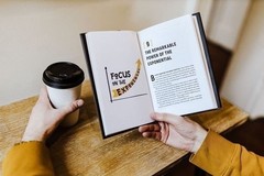 Don’t Start a Side Hustle!: Work Less, Earn More, and Live Free [Hardcover]