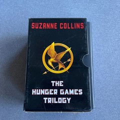 Hunger Games Trilogy Boxed Set Set by Suzanne Collins (2010, Box or Slipcased)
