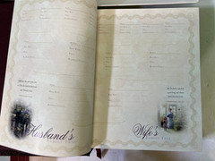 Thomas Kinkade Lighting the Way Home Family Bible NKJV Limited Collector’s