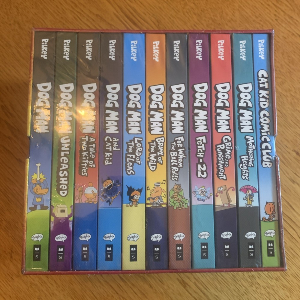 Dog Man and Cat Kid Collection: 11 Graphic Novels Box Set Hardcover BRAND NEW