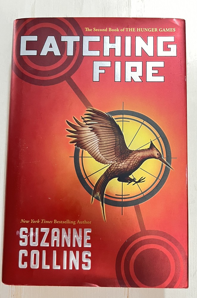 The Hunger Games Ser.: Catching Fire (Hunger Games, Book Two) by Suzanne Collins