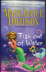 Fish Out of Water by MaryJanice Davidson (2008, Uk- a Format Paperback) NF+