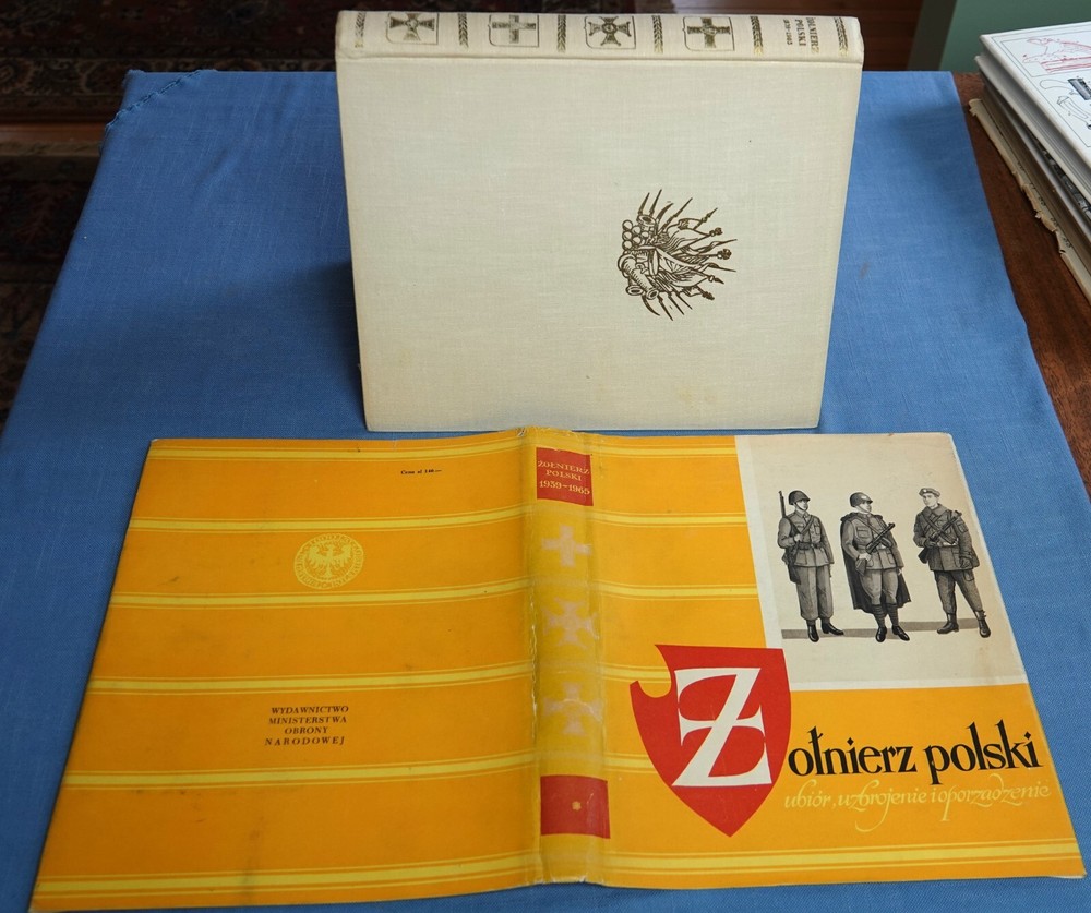 ZOLNIERZ POLSKI UBIOR UZBROJENIE I OPORZADZENIE 1939-1965 BY KAROL LINDER ET.AL.