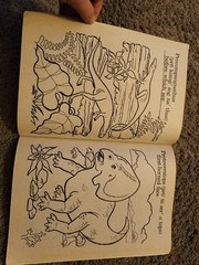 Vintage 1987 Golden Dinosaurs Giant Coloring Book 92 Pages Left Uncolored VTG