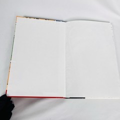 Understanding Comics: The Invisible Art by McCloud, Scott Very Good Condition
