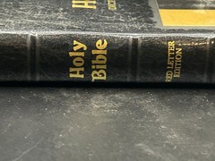 Holy Bible KJV Special Award Student’s Red Letter World Bible Dictionary