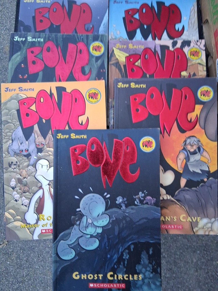 Bone Series Books By Jeff Smith Paperback Lot Of 7 Book # 1-7