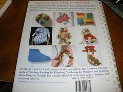 The Doubleday Large Print Needlecraft Book by Mildred Graves Ryan (1999, Pape…