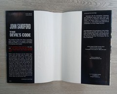 The Devil’s Code Hardcover Book by John Sandford 2000 A Kidd Novel SIGNED