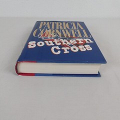 Patricia Cornwell Southern Cross HCDJ 1998 Kay Scarpetta 1st Edition Printing