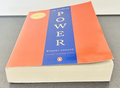The 48 Laws of Power by Robert Greene Book Paperback 2000 Penguin