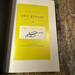 Yes Please, Amy Poehler (2014, HBDC) SIGNED Like New, Parks And Recreation!