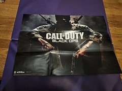 CALL OF DUTY BLACK OPS CRACKED Poster & Walk Through Map Brady Games 2010 NEW
