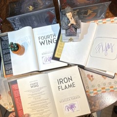 Fourth Wing, Iron Flame, Onyx Storm: True 1/1s & All Signed HCDJ